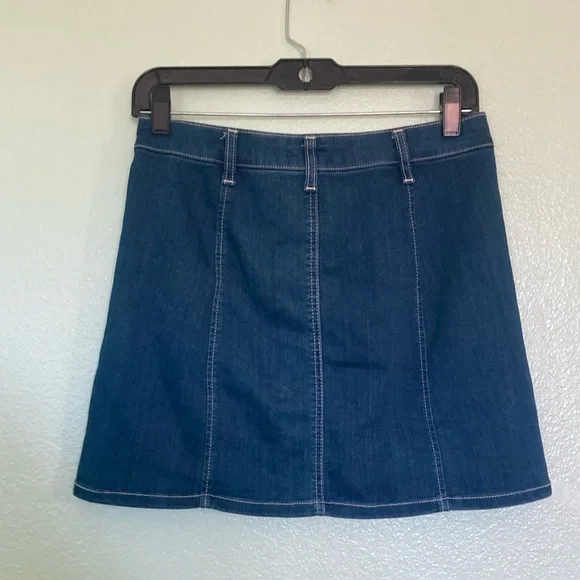Denim Button-Up Skirt - Picture 3 of 4